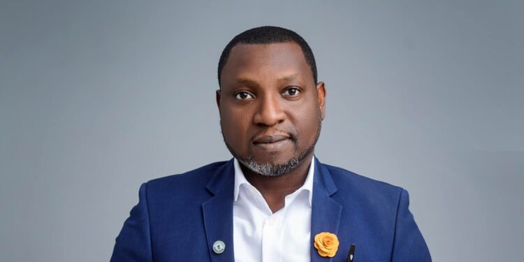 全奈及利亞為女性發聲最多的男人Obafemi Jegede:男人能做的,女人也能!