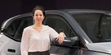 轟動 CES 電子展後，BMW Dee 未來概念車四月將在中國首發！專訪項目負責人克拉克：為出行者打造永續未來