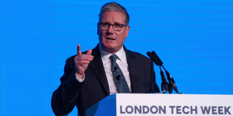 英國首相 Keir Starmer。(圖:Carl Court/AP)