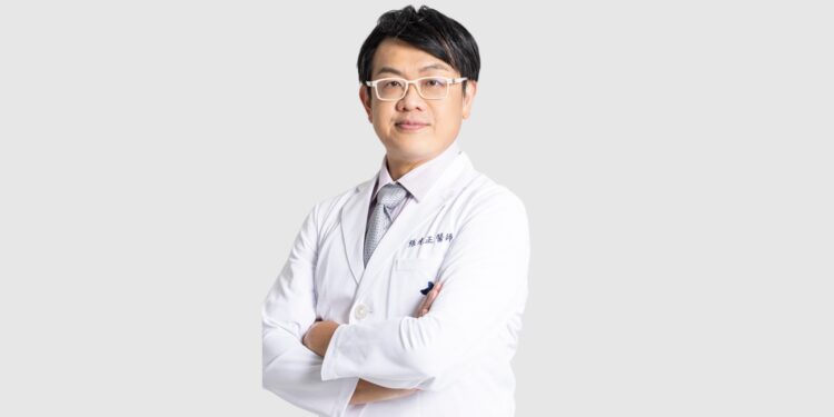 真美學時尚診所執行長張光正醫師。(真美學時尚診所)